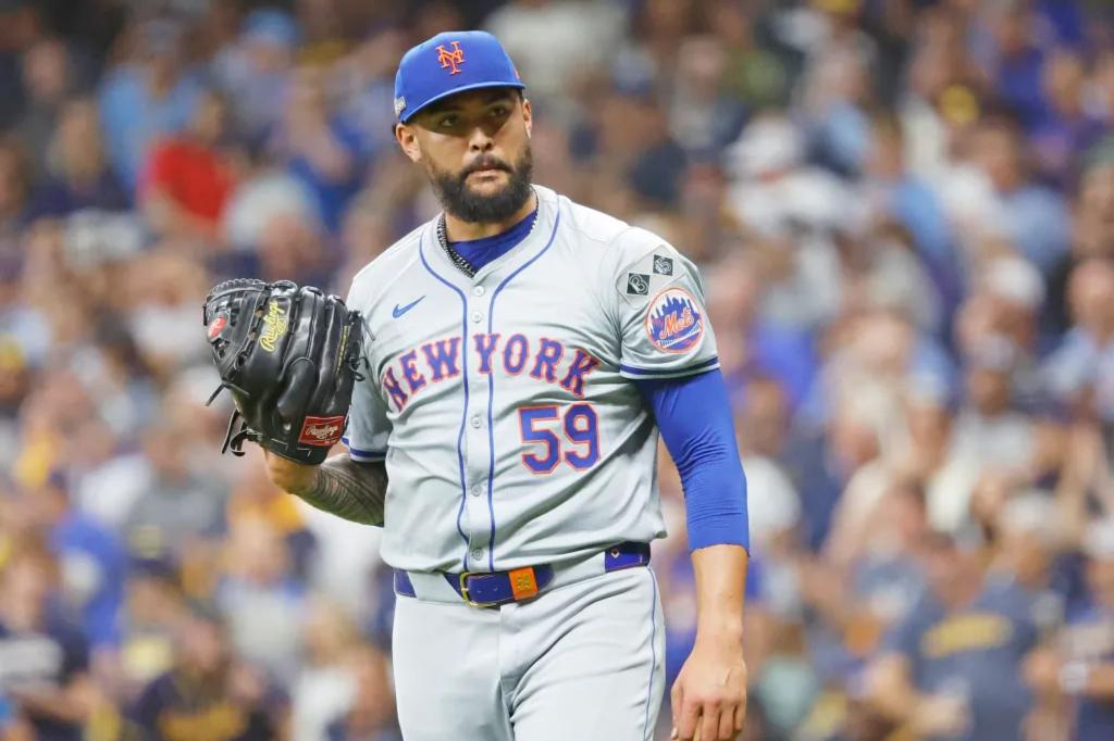 메츠의 Sean Manaea, 2차전 패배에서 탄탄한 출발로 플레이오프 악마 퇴치