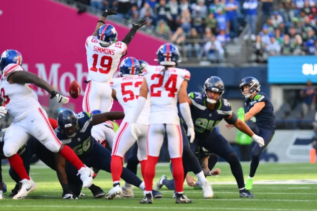 Isaiah Simmons의 게임 우승 블록 펀트 뒤에 숨겨진 자이언츠의 이야기