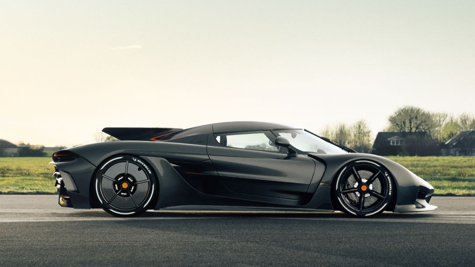 역대 가장 빠른 슈퍼카 6대, 최고 속도 순위