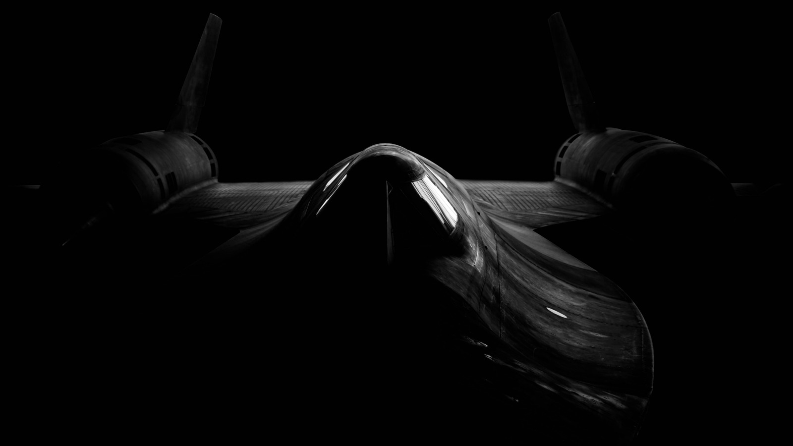 지금까지 만들어진 제트기 중 가장 빠른 SR-71 블랙버드의 최고 속도는 얼마일까요?