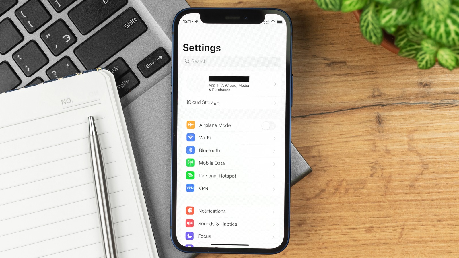 iPhone 또는 iPad 설정에서 Apple ID가 회색으로 표시되어 있습니까? 문제를 해결하는 방법은 다음과 같습니다.