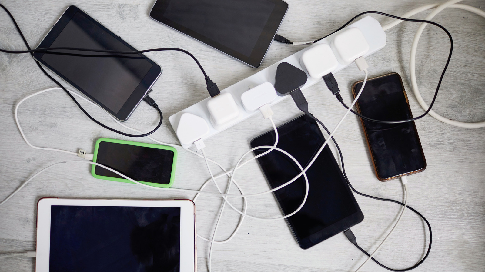 Android 충전기: 이 기기에서 사용되는 다양한 USB 유형에 관한 모든 것