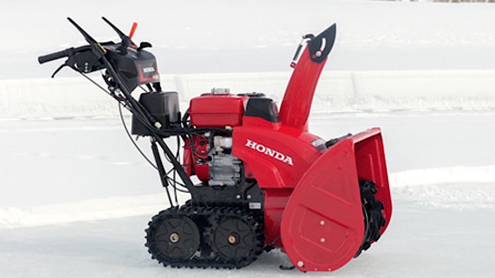 Honda 스노우블로어는 어디에서 제작되며 가격은 얼마입니까?