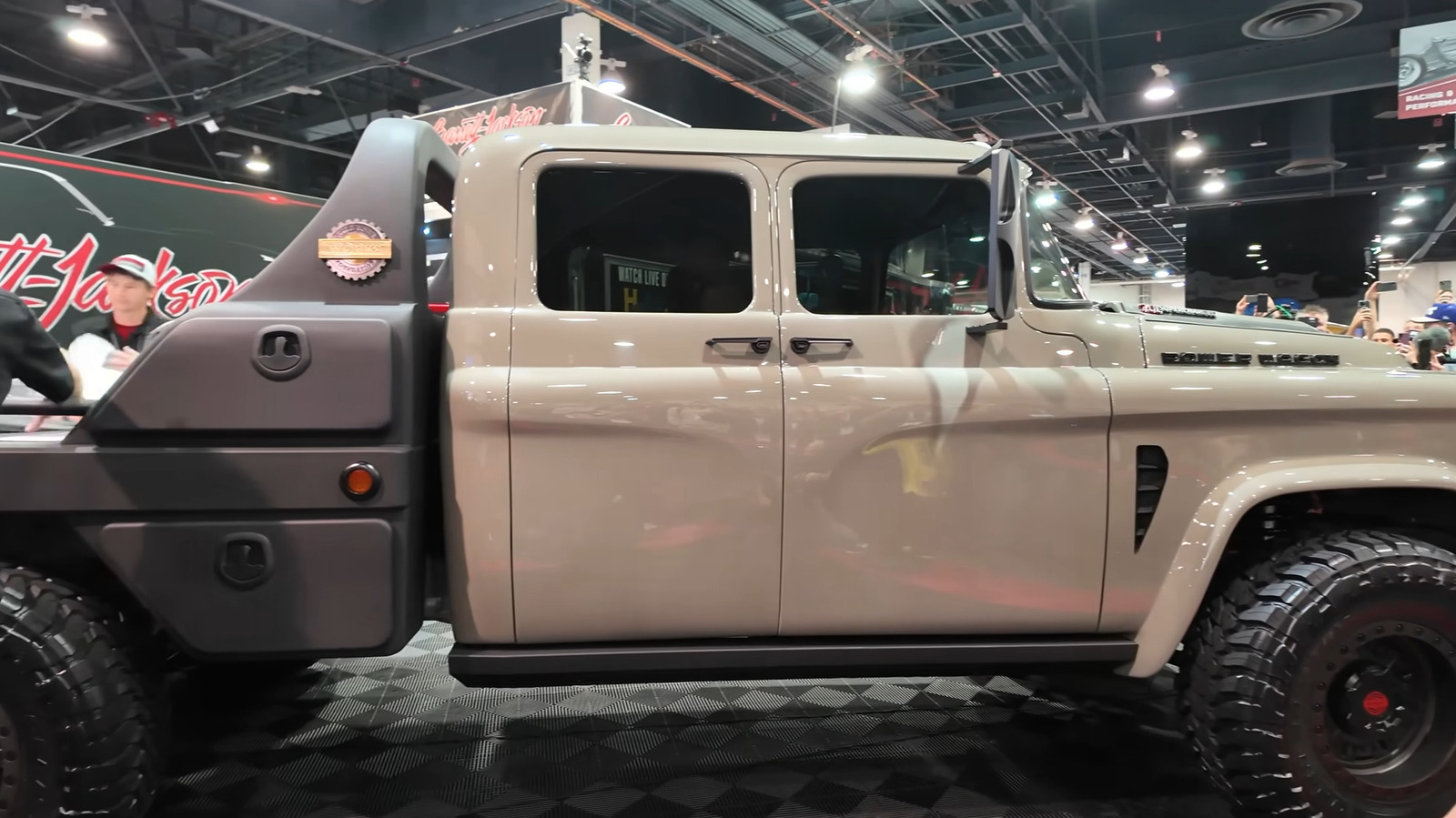 Mike Rowe의 1962년형 Dodge Truck이 특별한 이유는 다음과 같습니다.