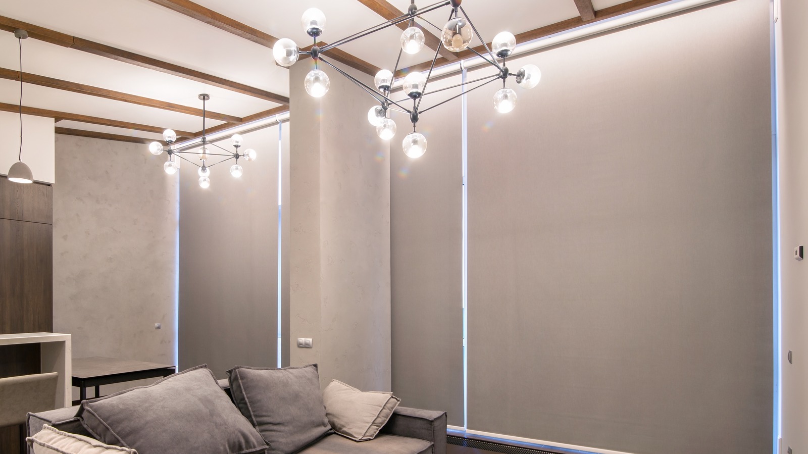 Windows용 스마트 필름이란 무엇이며 스마트 유리와 어떻게 다릅니까?