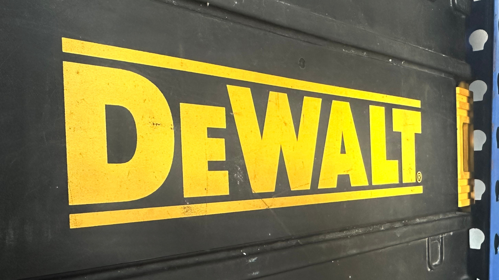스토리지가 가장 많은 5 개의 Dewalt 도구 상자