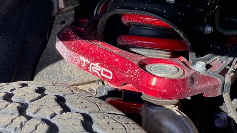 Toyota Tacoma TRD Pro 서스펜션