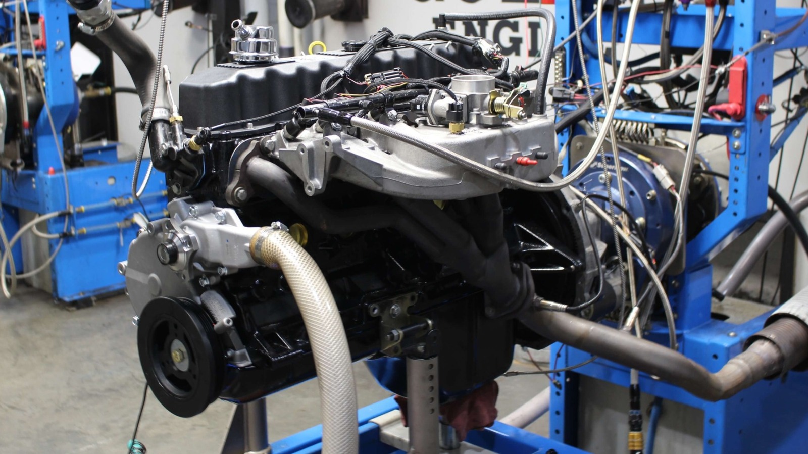 4.6L Golen Jeep Stroker 엔진은 얼마나 많은 HP를 가지고 있으며, 한 번의 비용은 얼마입니까?