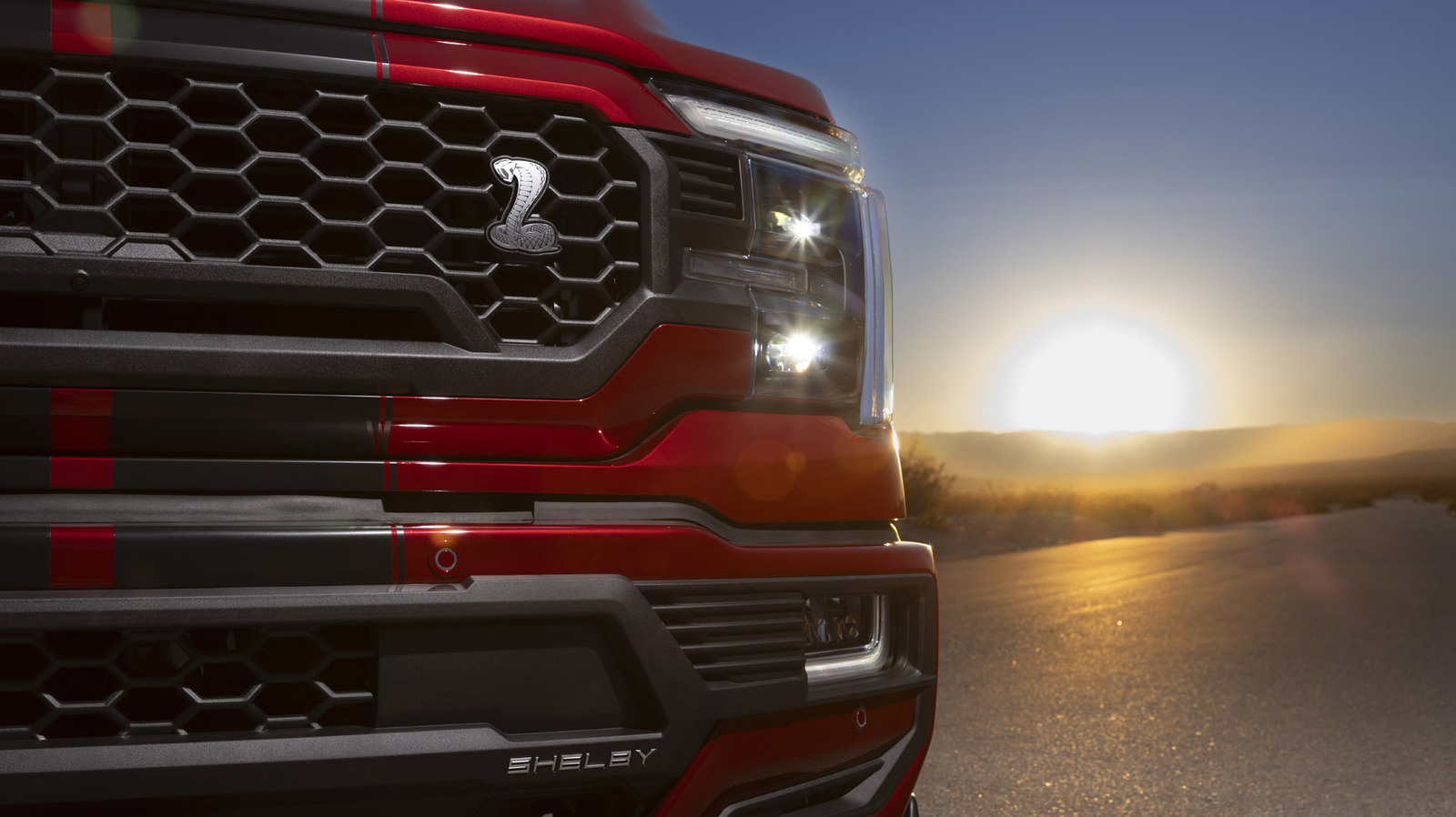 포드 F-150 Shelby Super Snake : 어떤 엔진과 마력이 있습니까?