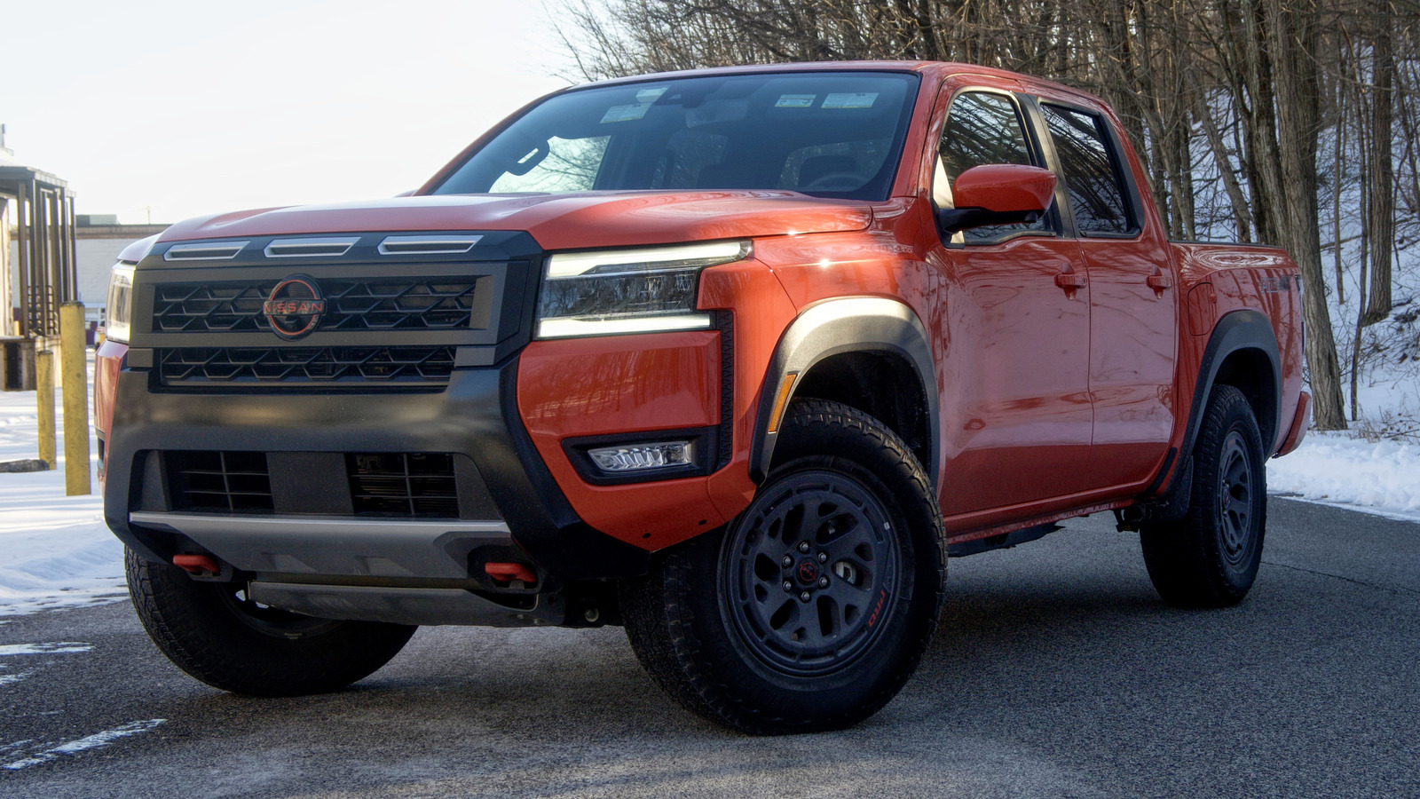 2025 Nissan Frontier Pro-4X 검토 : 픽업 문제