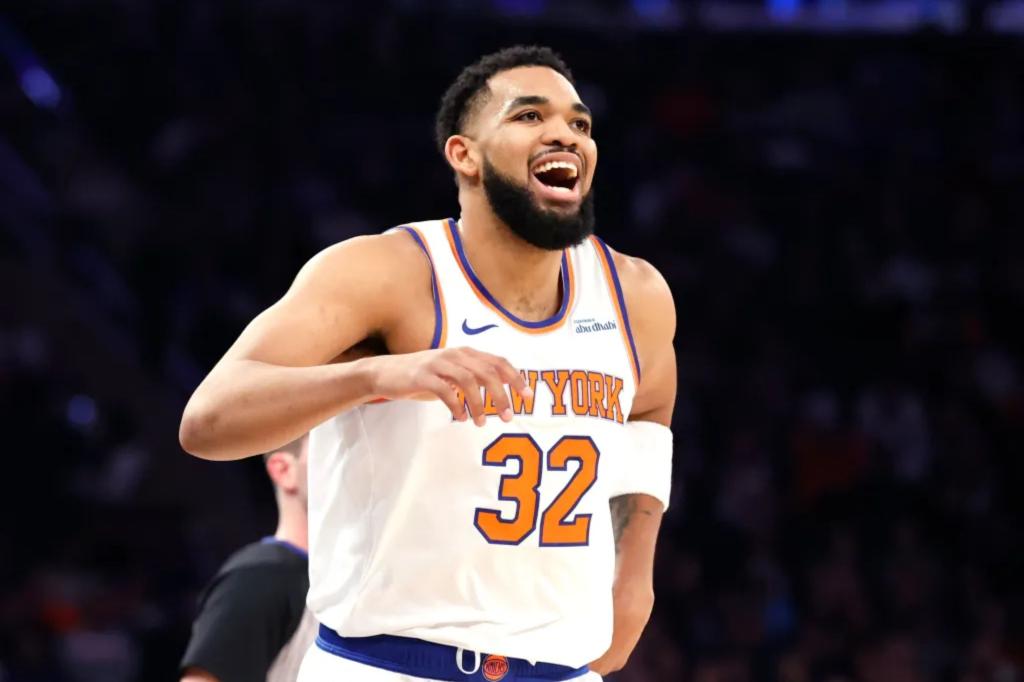 Karl-Anthony Towns는 거대한 Knicks Boon에서 Lakers와의 경기