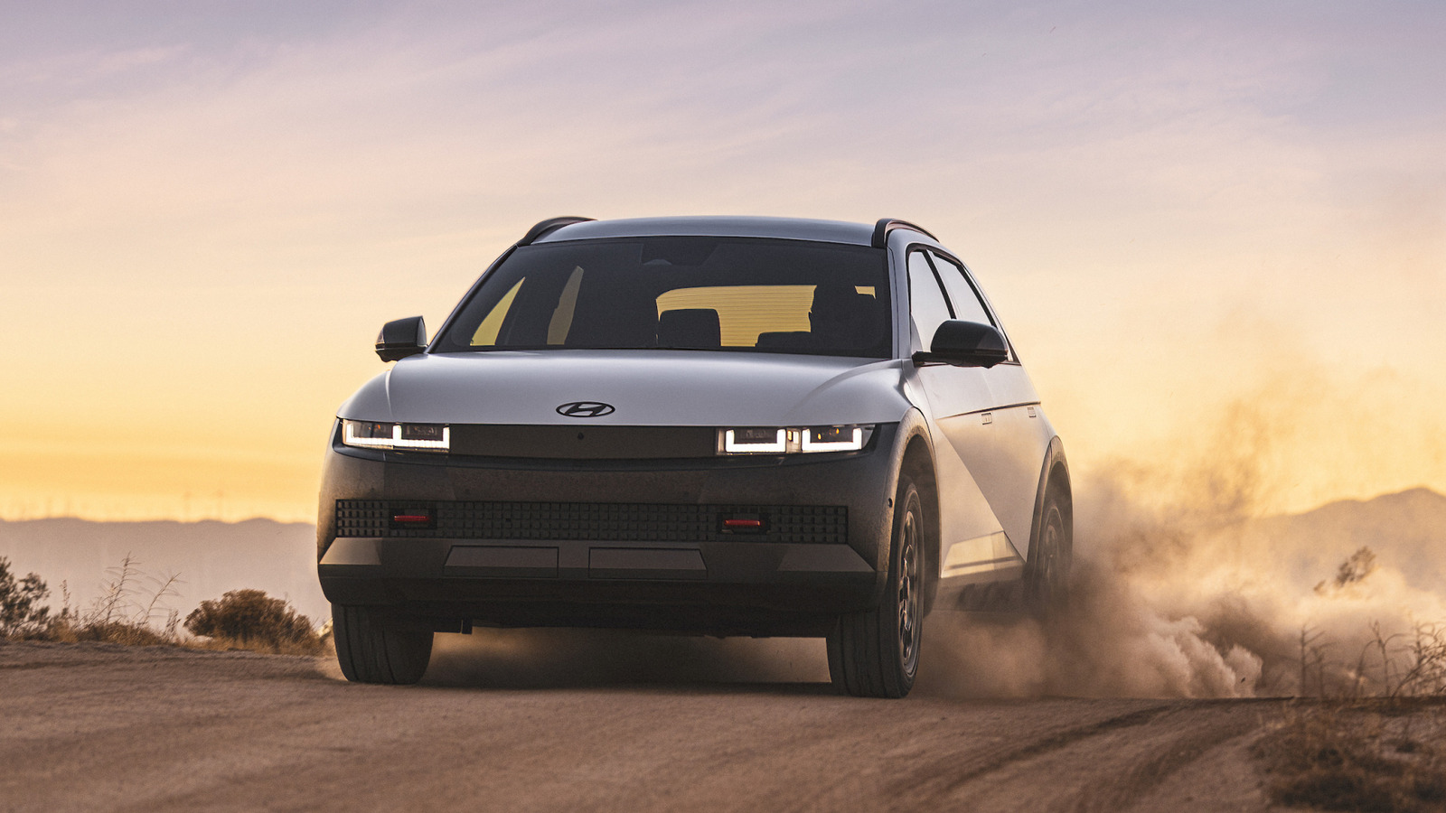 2025 년에 가장 멋진 자동차 중 6 개