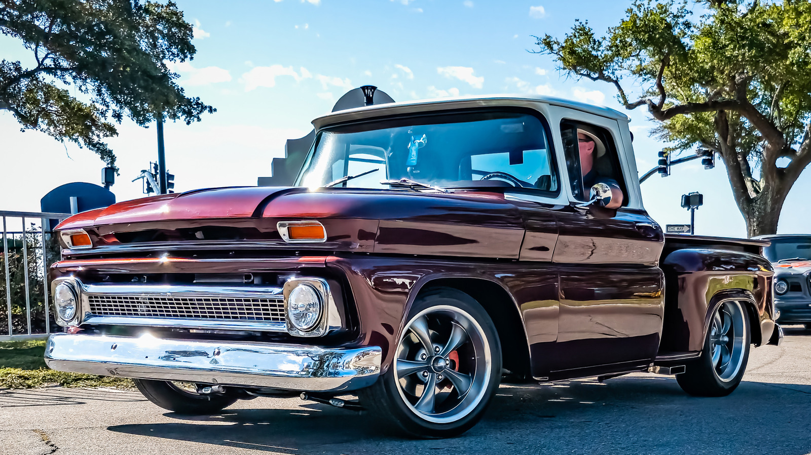 Fleetside 트럭 침대는 무엇이며 계층과 어떻게 다른가요?