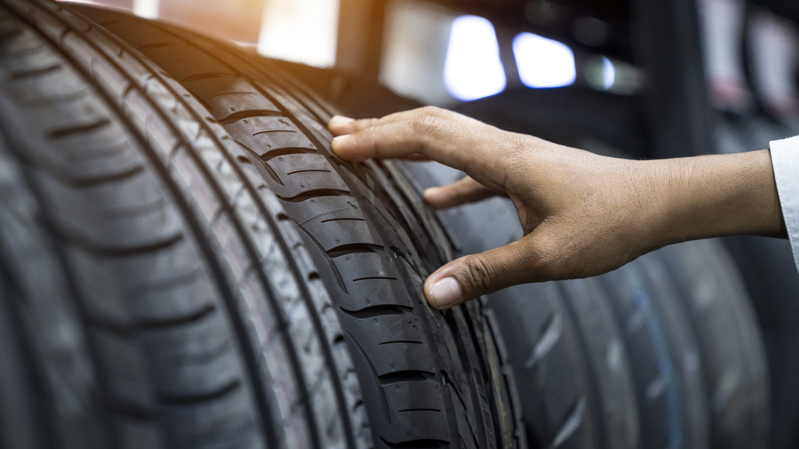 누가 마스터 크래프트 타이어를 만들고 어디서 만들어 졌습니까?