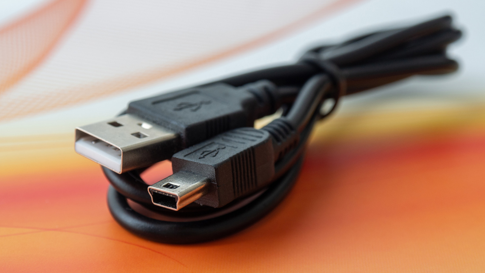 USB 유형 미니 B와 어떤 장치를 사용 했습니까?