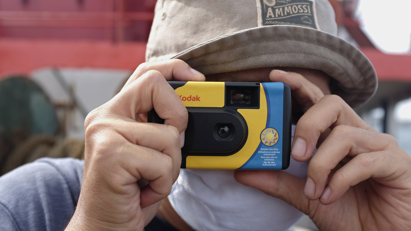 향수를 불러 일으키는 Kodak 모양과 느낌을주는 5 개의 디지털 카메라