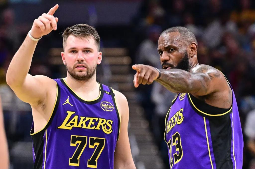 2025 년 NBA 플레이 오프로 향하는 상위 10 개 스토리 라인 헤어