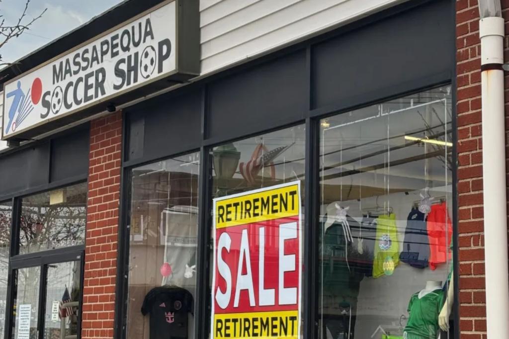 Massapequa Soccer Shop 53 Special Years 이후 문을 닫습니다.