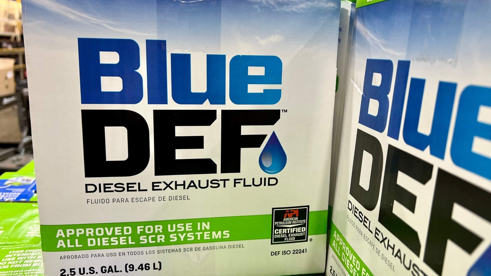 Semi-Trucks는 왜 DEF를 사용하고 언제 필수가 되었습니까?