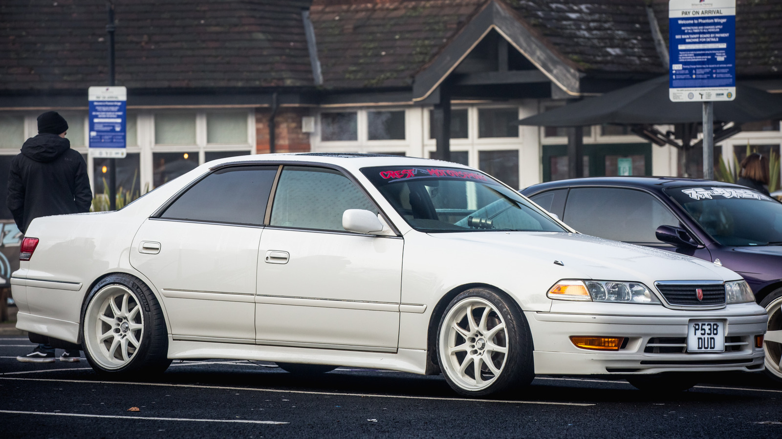 Toyota Chaser는 미국에서 합법적이며 후드 아래에 2JZ 엔진이 있습니까?