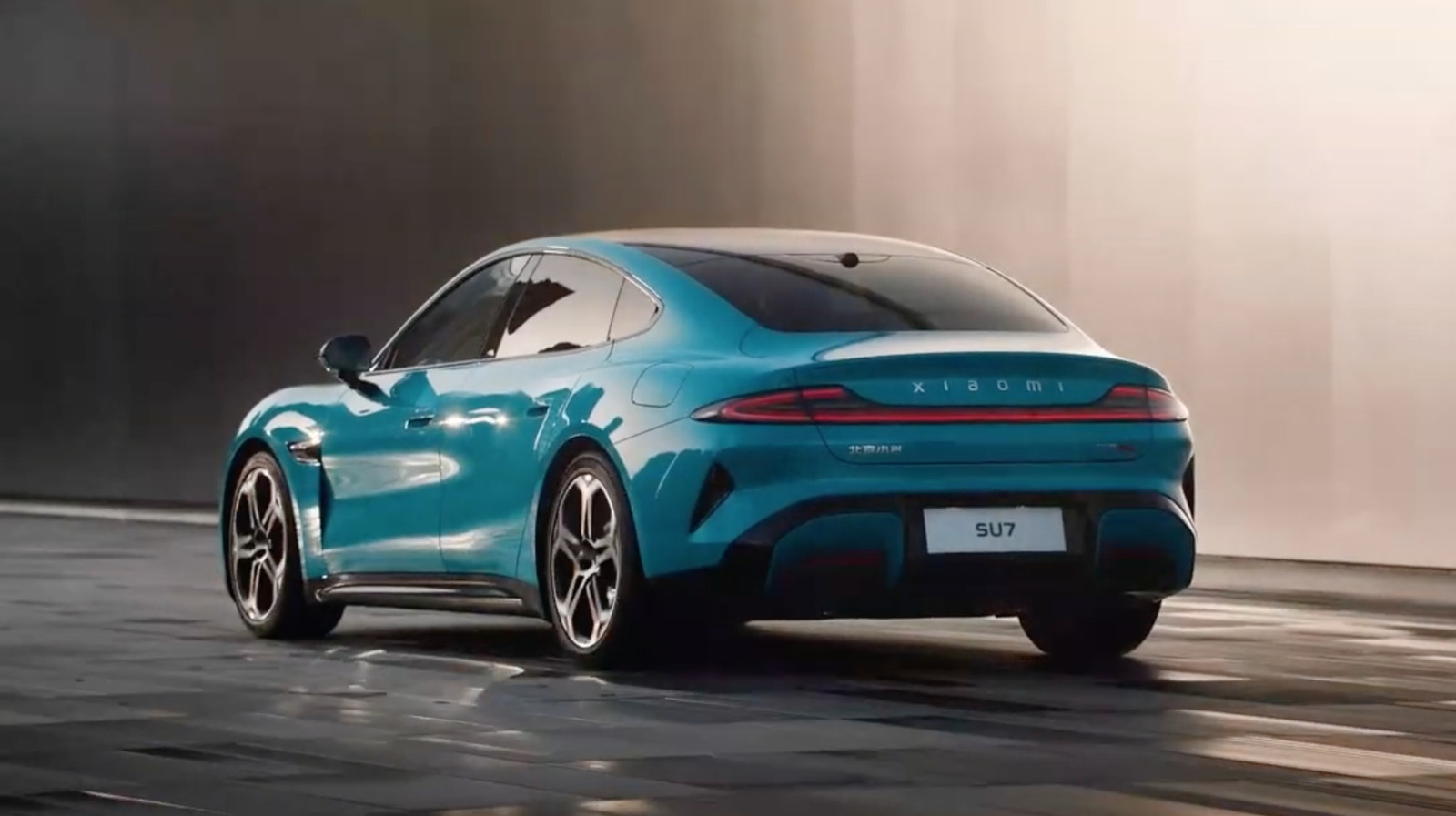 Xiaomi SU7은 얼마나 빠릅니까? 0-60 회 및 최고 속도