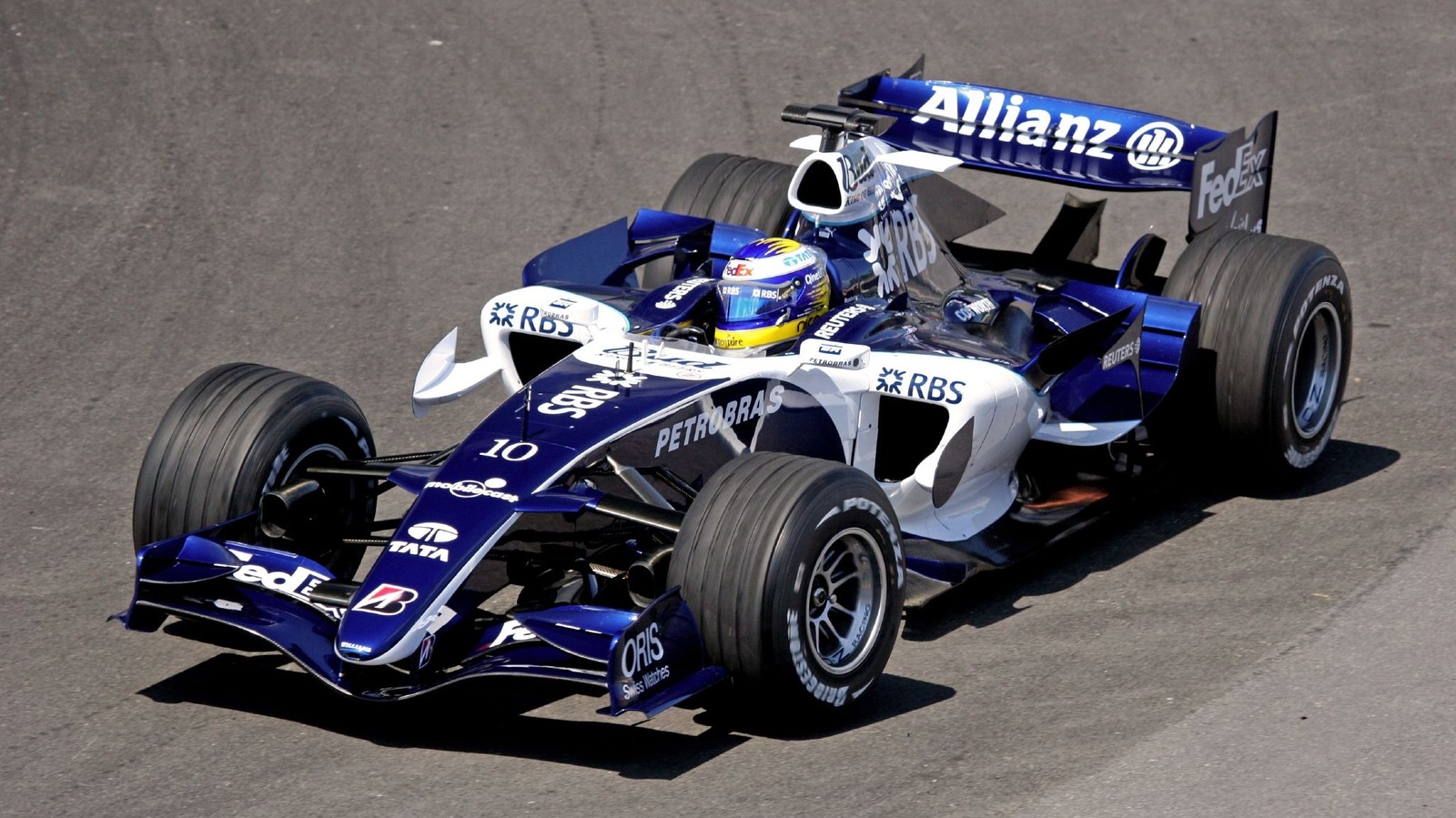 도로 어디에서나 가장 높은 RPM을 달성하는 엔진을 찾을 수 없습니다.