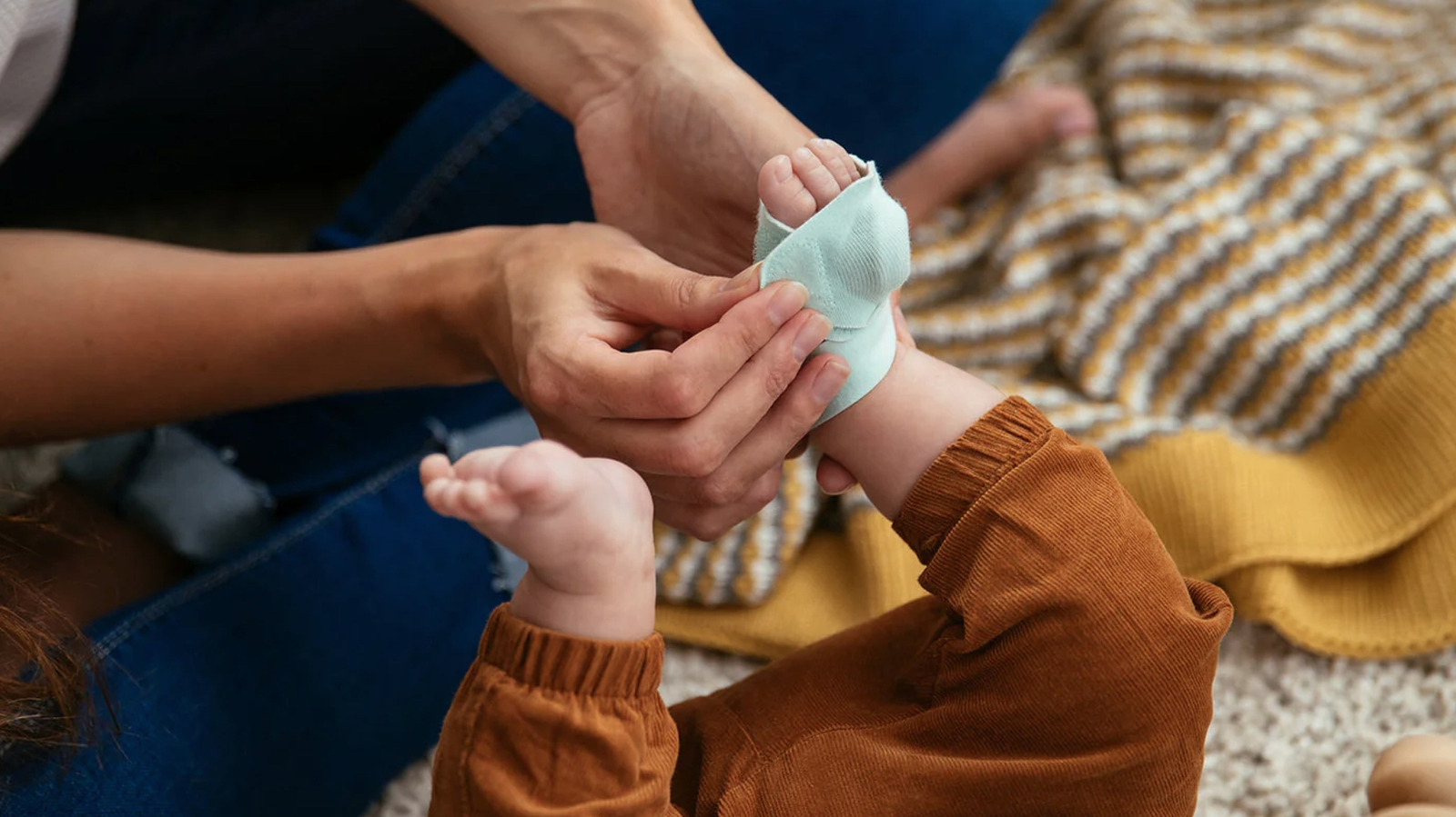 앱없이 Owlet Smart Sock 2를 사용할 수 있습니까? (그리고 중단 되었습니까?)