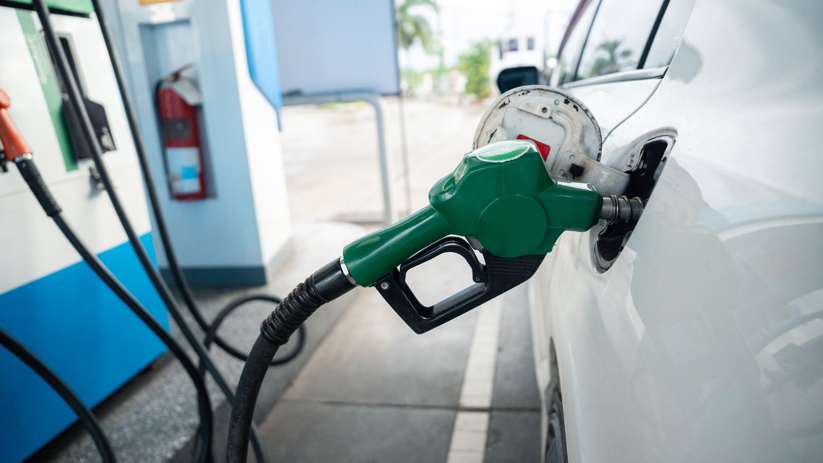 트럭 디젤 대 자동차 디젤 펌프 : 차이점은 무엇입니까?