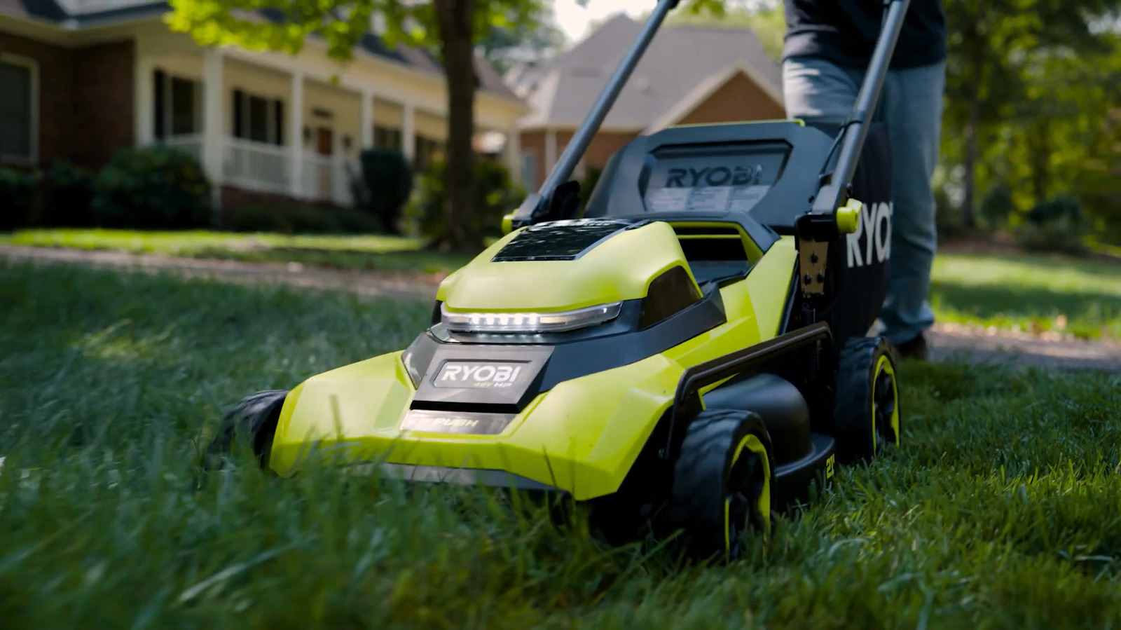 Ryobi 40V 잔디 깎는 사람들은 단일 요금으로 얼마나 오래 지속됩니까?