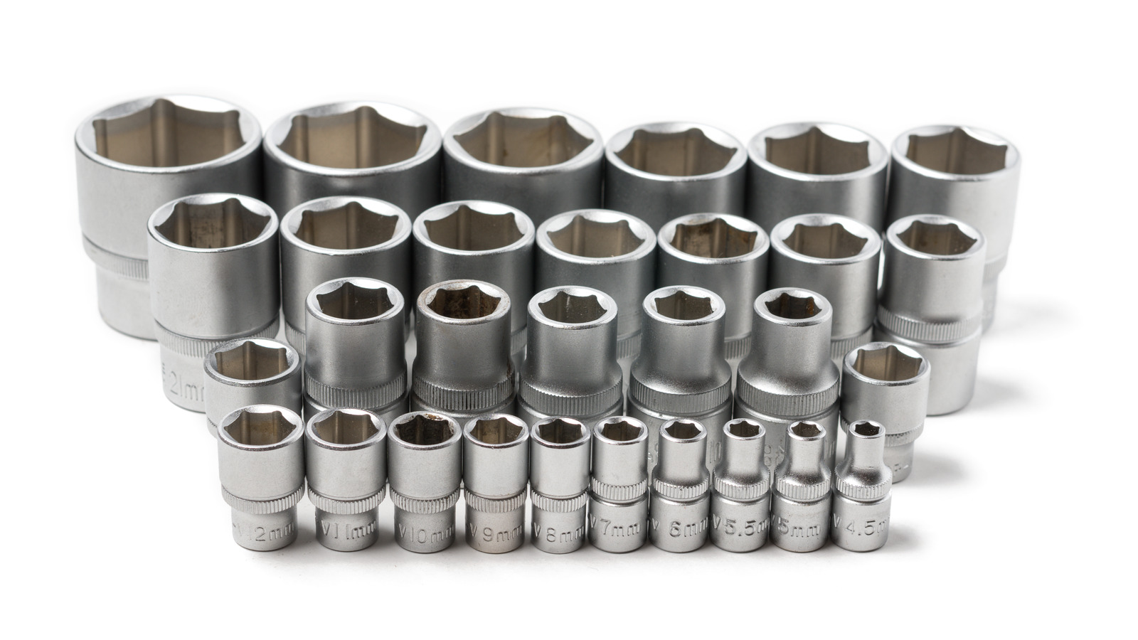 도구 세트에서 페이드 된 소켓을 쉽게 에칭하는 방법