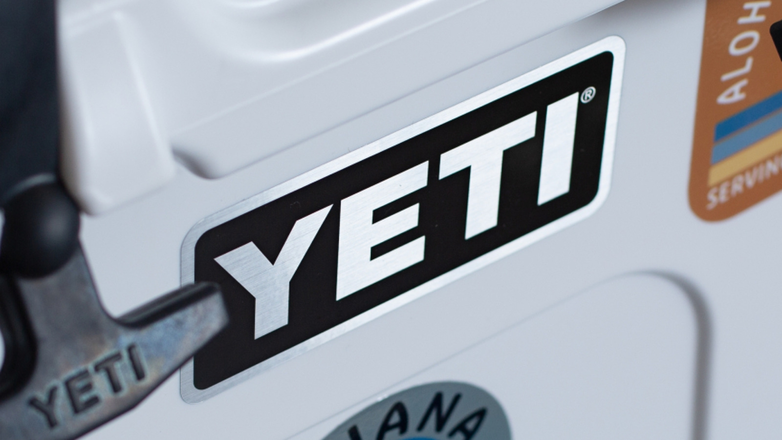 예티 쿨러가 만들어진 내용은 다음과 같습니다.