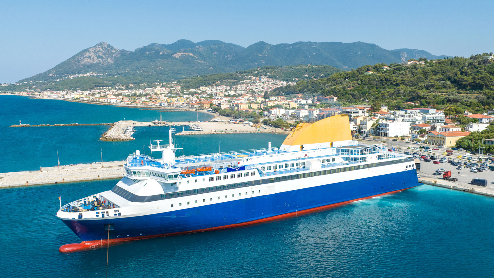 크루즈 선박은 쓰나미에 파멸됩니까? 답은 당신이 기대할 수있는 것이 아닙니다