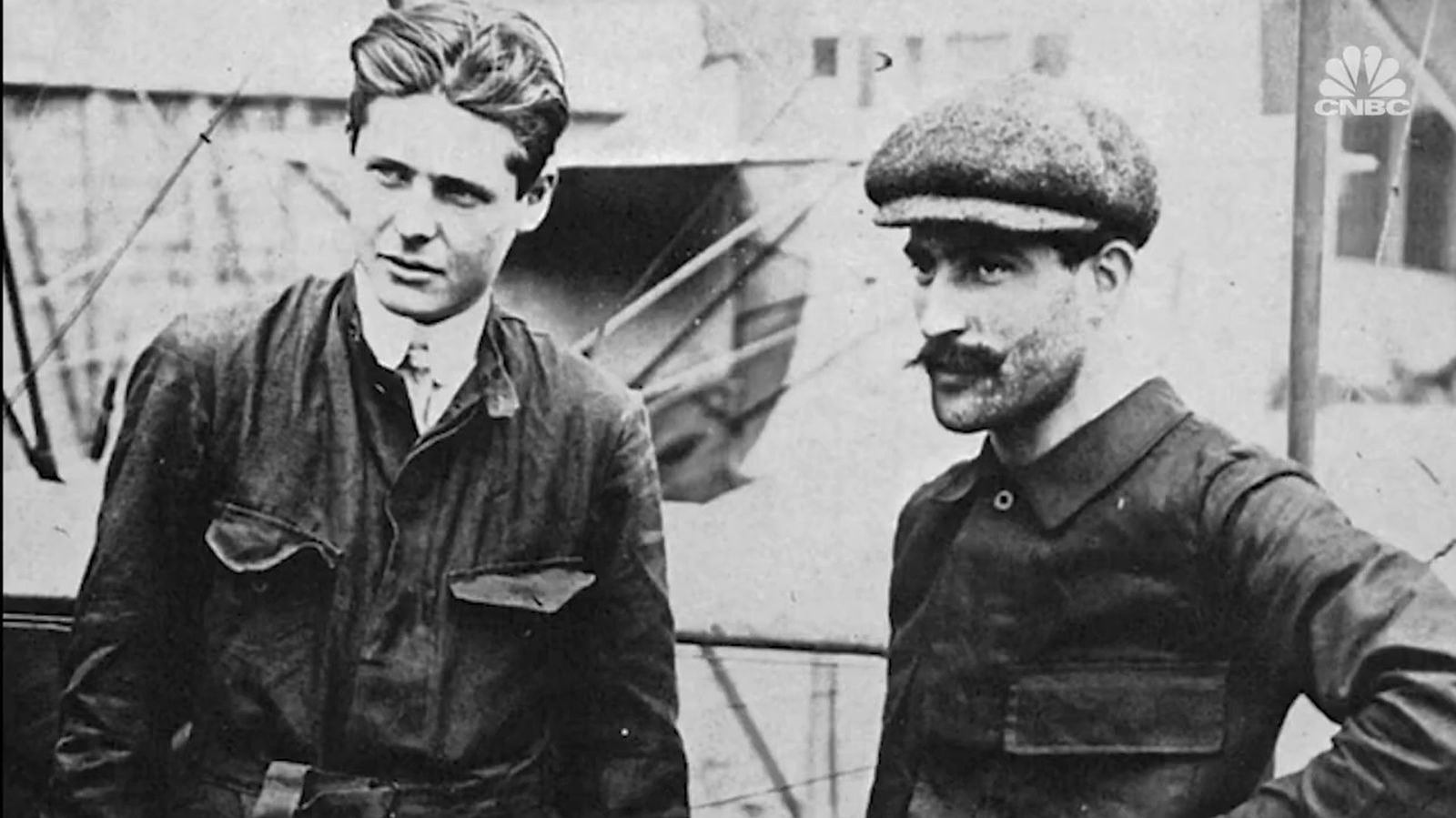 비행기에 자동 조종 장치가 발명 되었습니까? (예상보다 오래되었습니다)