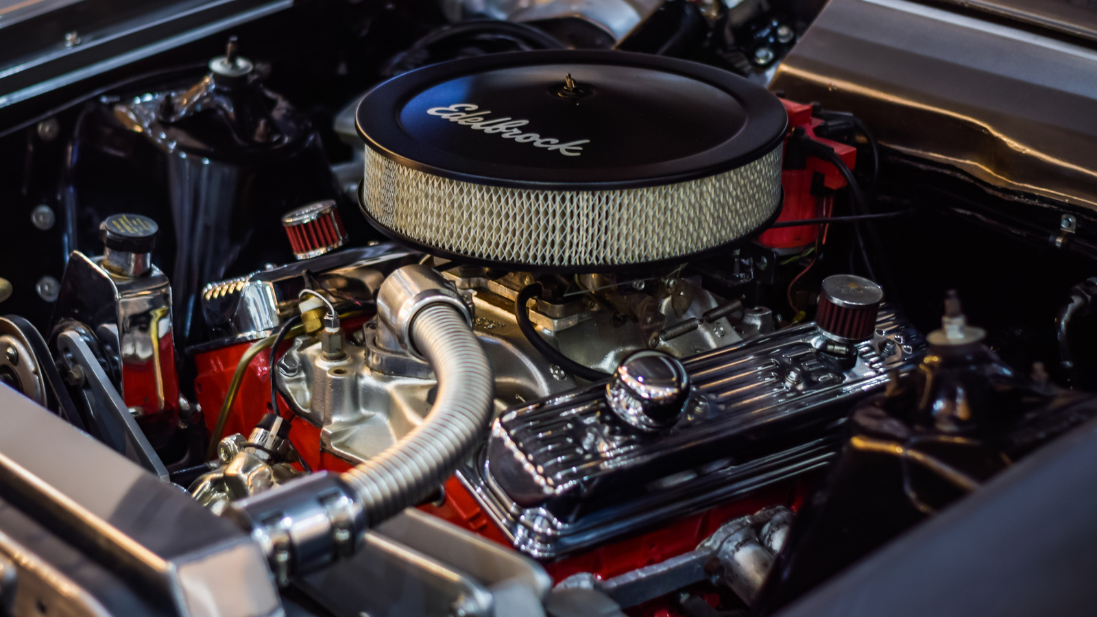 Chevy 350 Small Block Crate Engine : 비용은 얼마입니까? HP는 얼마입니까?