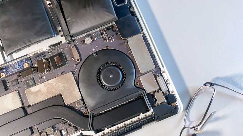 노트북 배터리 부풀어 오른 교체