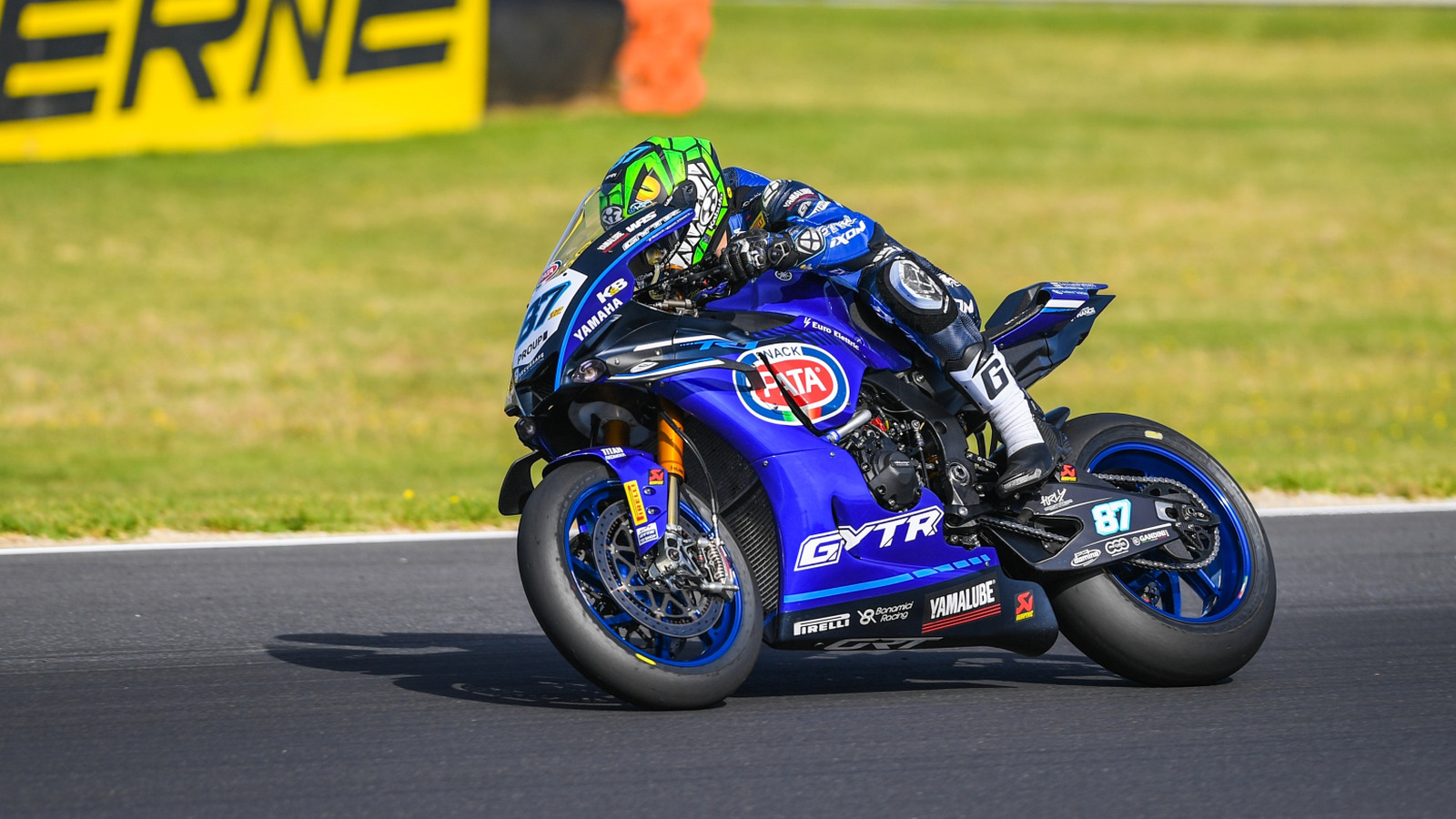 최고 속도로 순위가 매겨진 가장 빠른 Yamaha 오토바이 5 개