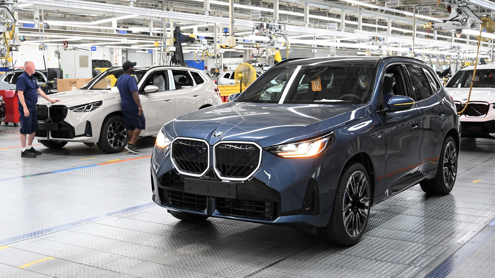 BMW가 소유 한 3 대의 자동차 브랜드