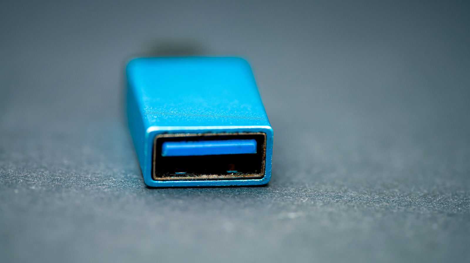 USB 포트가 파란색 일 때란 무엇을 의미합니까?