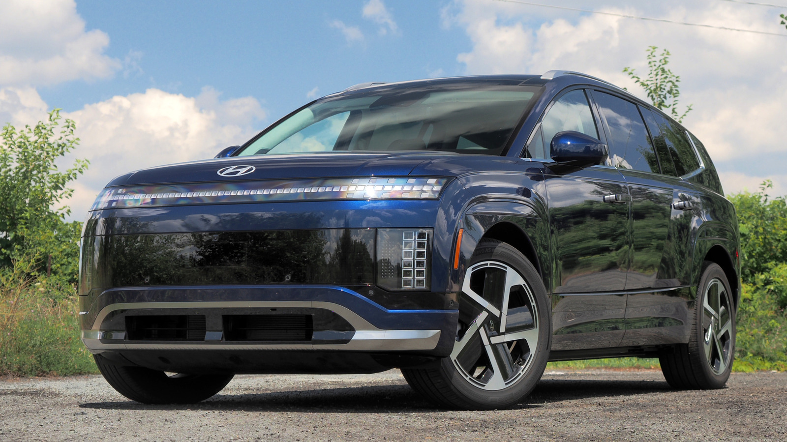 현대는 Ioniq 9의 Wild Design 내부에서 깊이 현명한 것을 숨겼습니다.