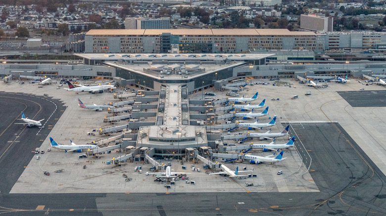 뉴 어크 공항의 유나이티드 항공 허브