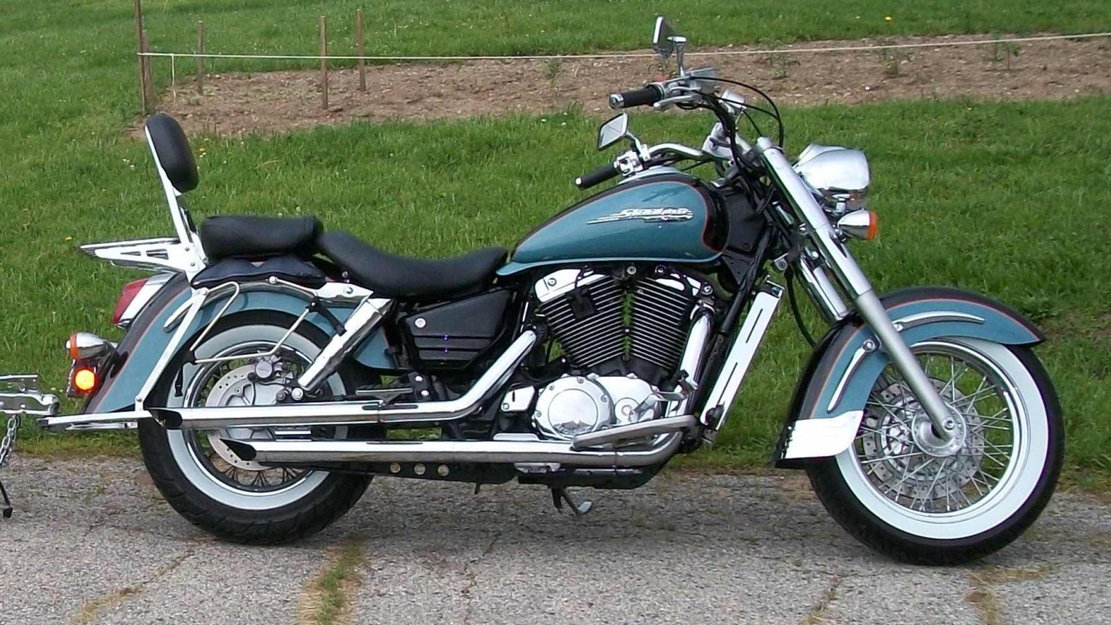 Honda가 Shadow 1100 오토바이를 중단 한 이유는 다음과 같습니다