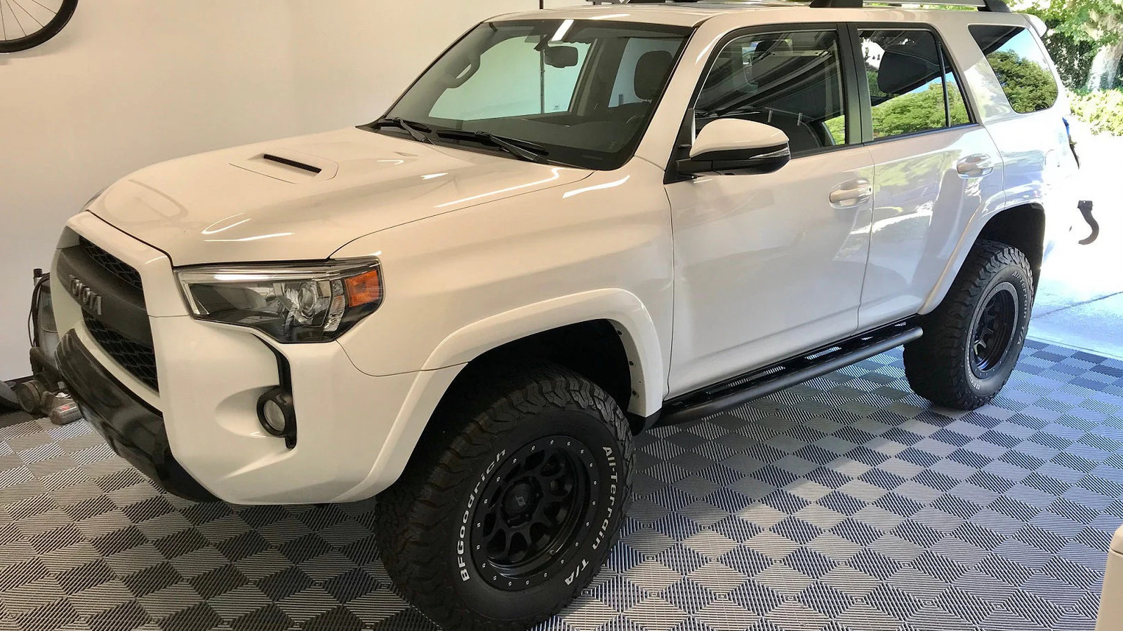 사용자에 따르면 최고의 Toyota 4runner Rock Sliders 5 개