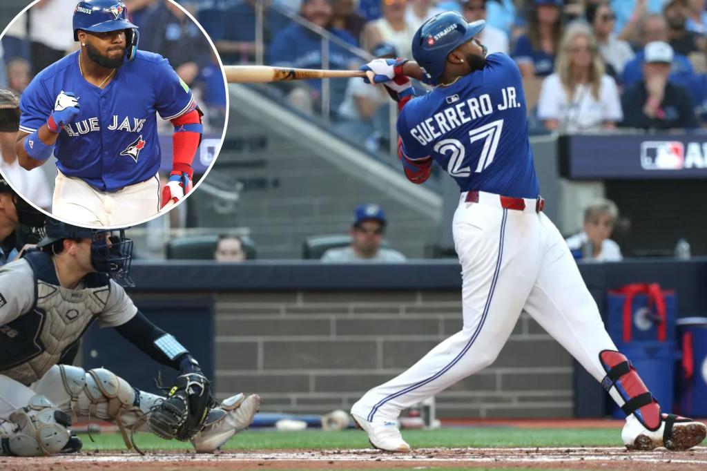 Vladimir Guerrero Jr.가 왜 그가 양키스 살인범인지 다시 보여줍니다.