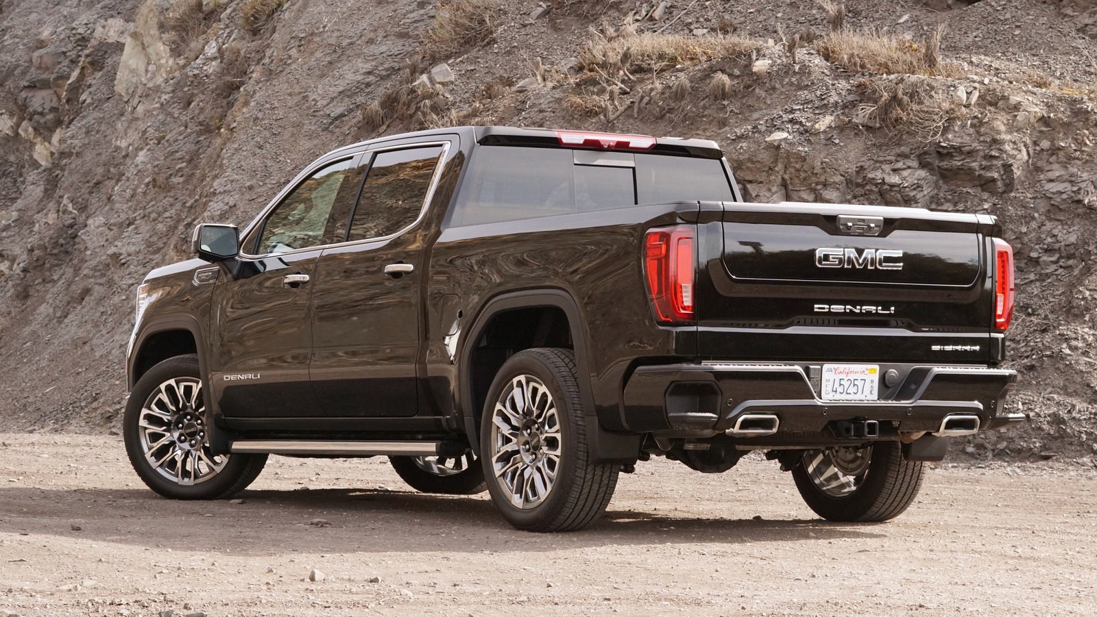 시보레 및 GMC 트럭은 동일한 엔진을 사용합니까?