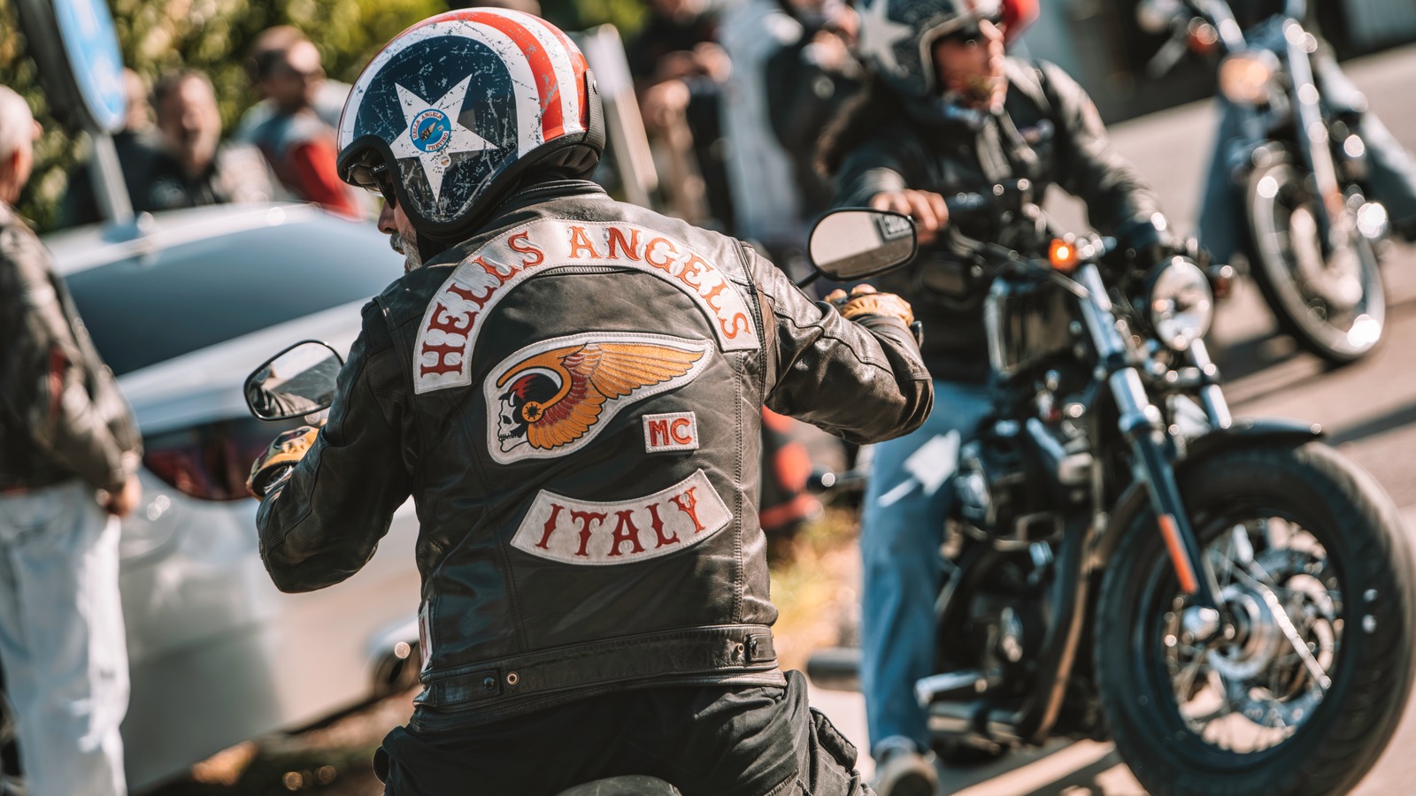 Hells Angels vs Mongols Biker Gang : 어느 오토바이 클럽이 더 큰가?