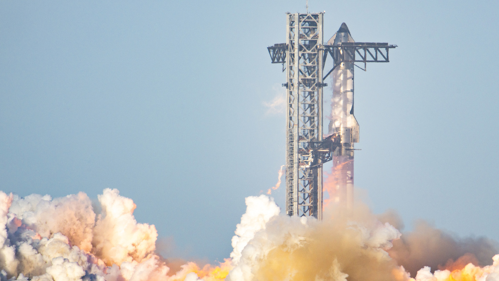 Starship Test Fire는 SpaceX의 리드에서 주요 이정표를 표시합니다.