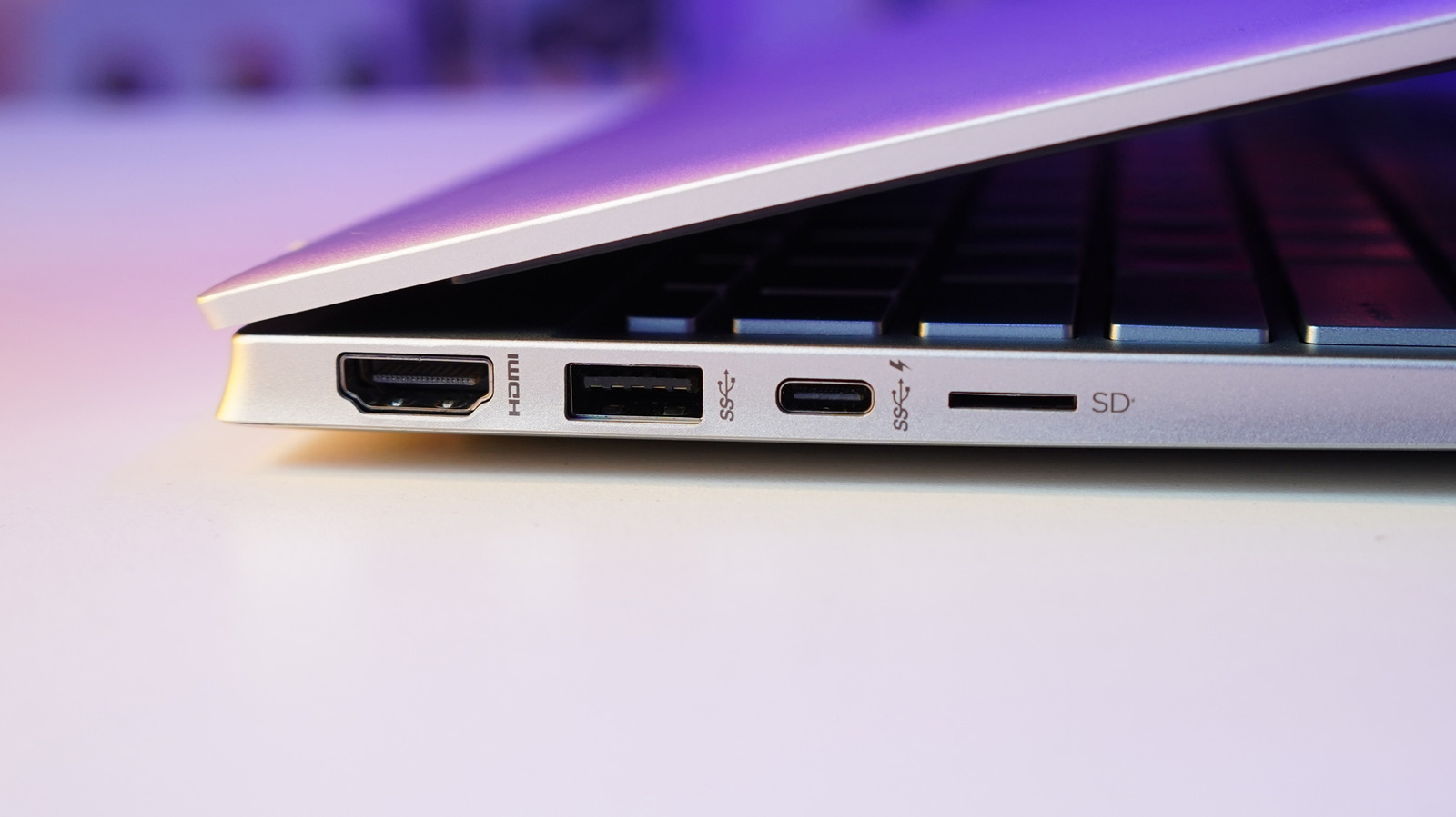 USB 포트가 발명되기 전에 컴퓨터는 무엇을 사용했습니까?