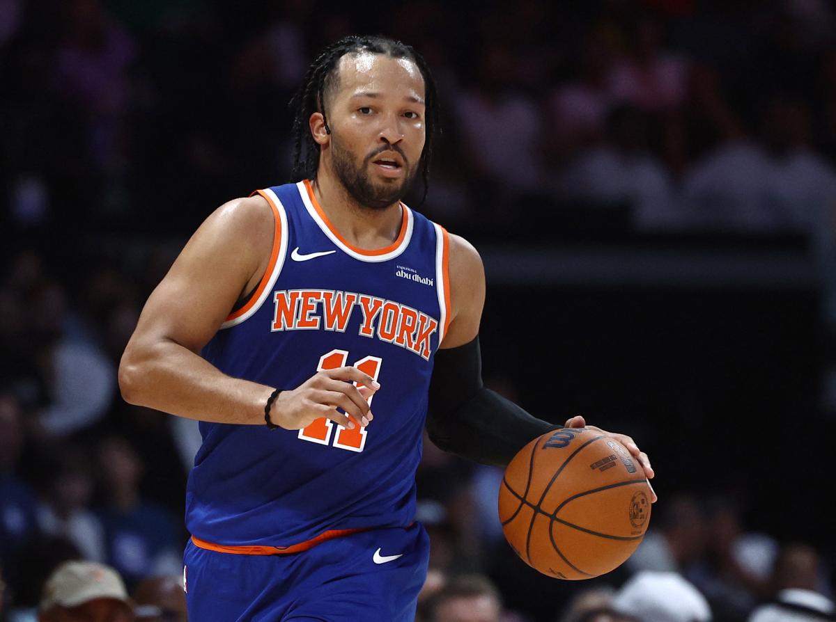 $5를 베팅하고 Knicks 대 Cavaliers에서 승리할 경우 보너스 베팅으로 $300를 받으세요.