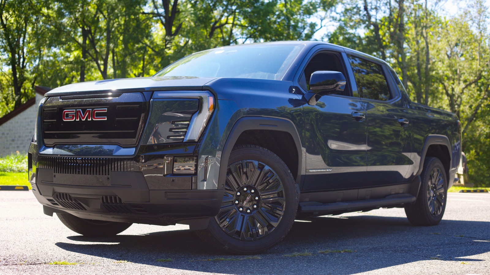2026 GMC 시에라 EV는 훌륭한 전기 트럭이지만 가격을 넘을 수는 없습니다