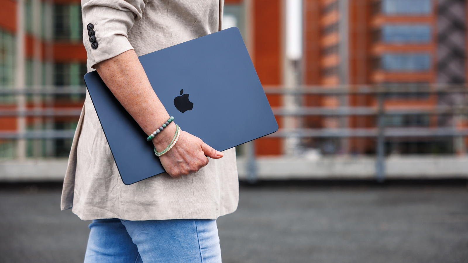 새로운 MacBook에 최대한 빨리 설치해야 할 무료 앱 5가지